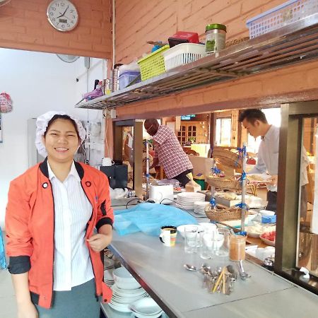 Wun Tawp Garden Hotel Myitkyina Exterior photo